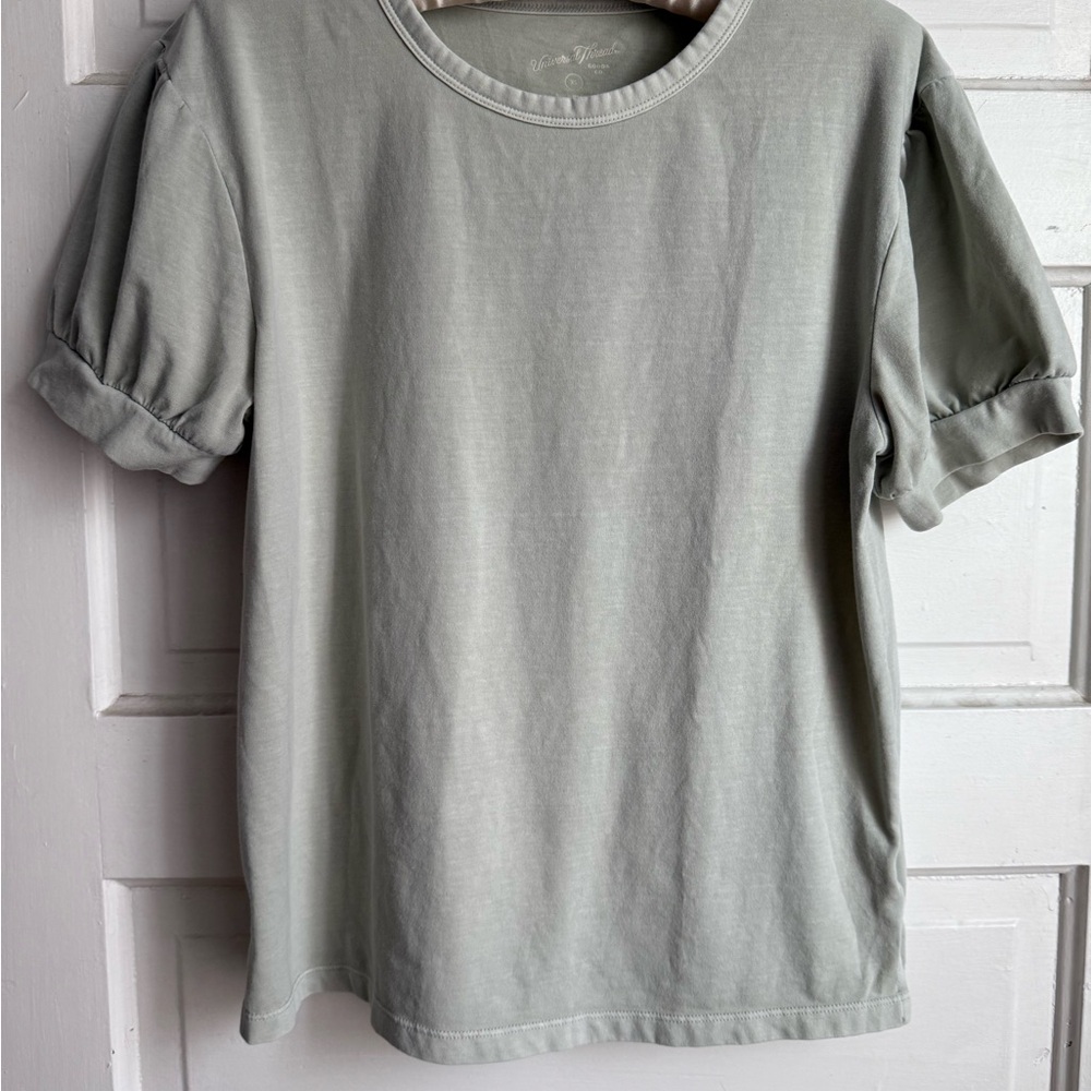 Universal Thread Mint Green Tee - Picture 2 of 4